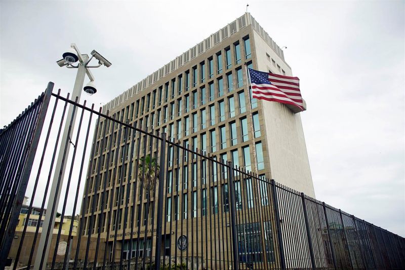क्यूबा में अमेरिकी दूतावास पर बढ़े रहस्यमय हमले, नागरिकों को चेताया