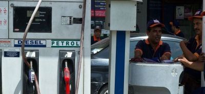 पेट्रोल-डीज़ल : नहीं थम रही कीमते, आज फिर बढ़े दाम