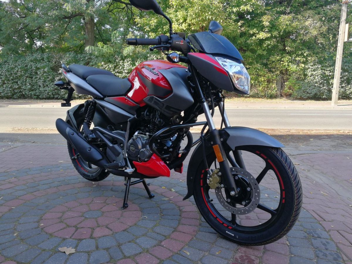 Bajaj Pulsar NS 125 May get Launched by Next Month, Here are Specifications