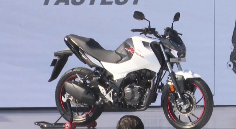 Which is better Honda X-Blade BS6 or Hero Xtreme 160R?