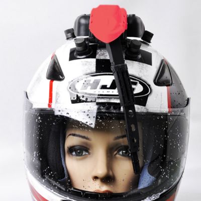 With this 'Wiper' helmet, there will be no difficulty in driving a two-wheeler in the rain
