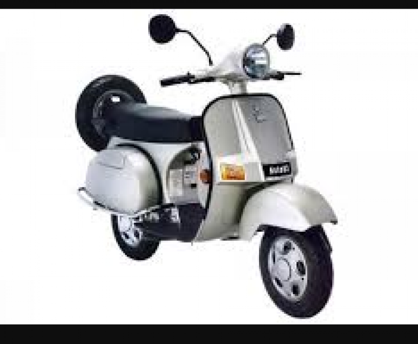 Bajaj launches this new scooter in a retro look, know its features