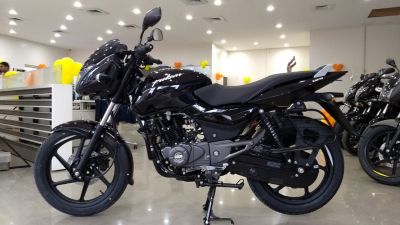 TVS Radeon so different from Bajaj Pulsar 125 Neon, know the comparison