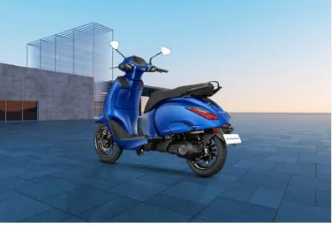 Bajaj's cheapest electric scooter will be launched with steel body