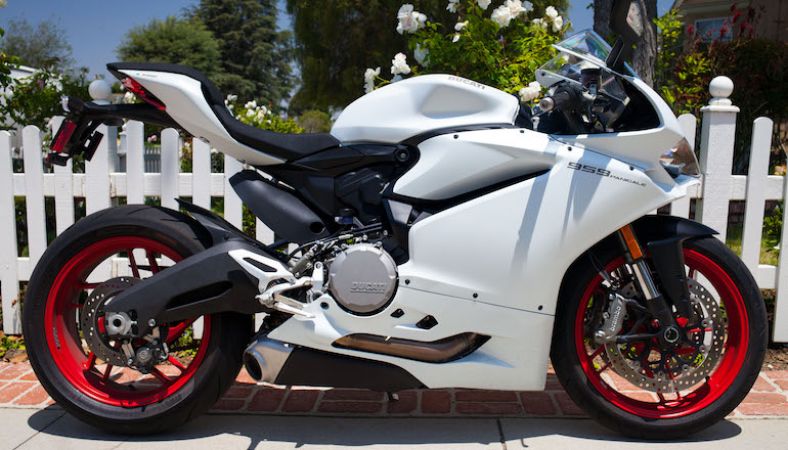 Ducati 959 Panigale: An unmatched sports bike