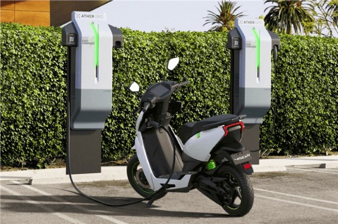 E2W Charger in India: Currently there is no universal charging facility for electric scooters, government clarified