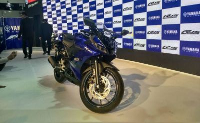 Yamaha YZF-R15 V3 launched at Auto Expo 2018