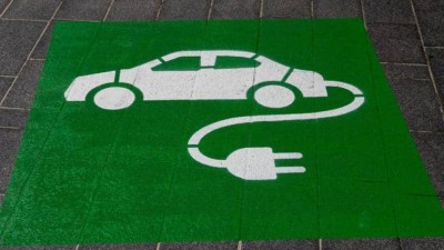 Researchers from IIT find a way to charge EVs for half of the current cost
