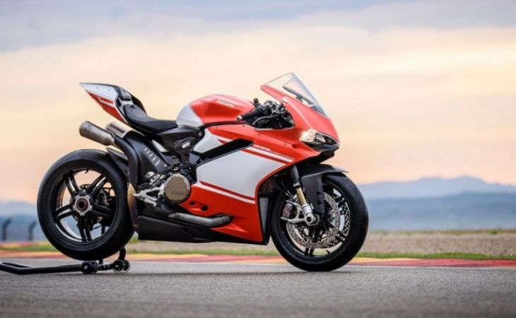 India's First Ducati 1299 Superlegger cost at 12 million delivered