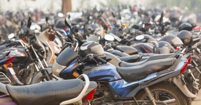 Auto Industry Urges GST Reduction for Two-Wheelers Based on Fuel Types