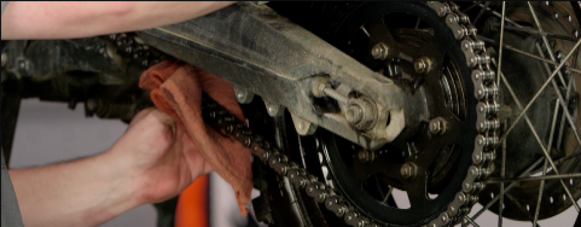 Here are some steps How to maintain a proper and healthy motorcycle chain