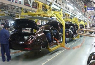 Auto Mobile industry is losing Rs2300 crores every day due to lockdown