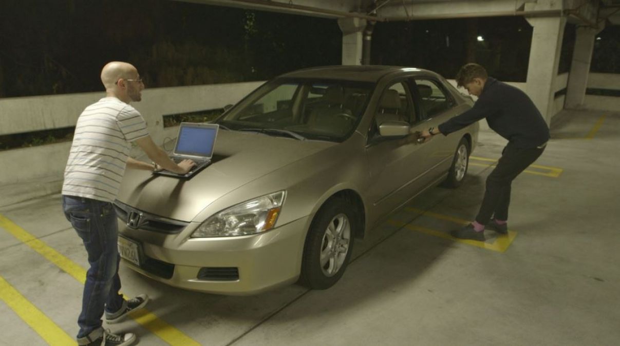 Hackers Found a Freaky New Way to hack Your Car