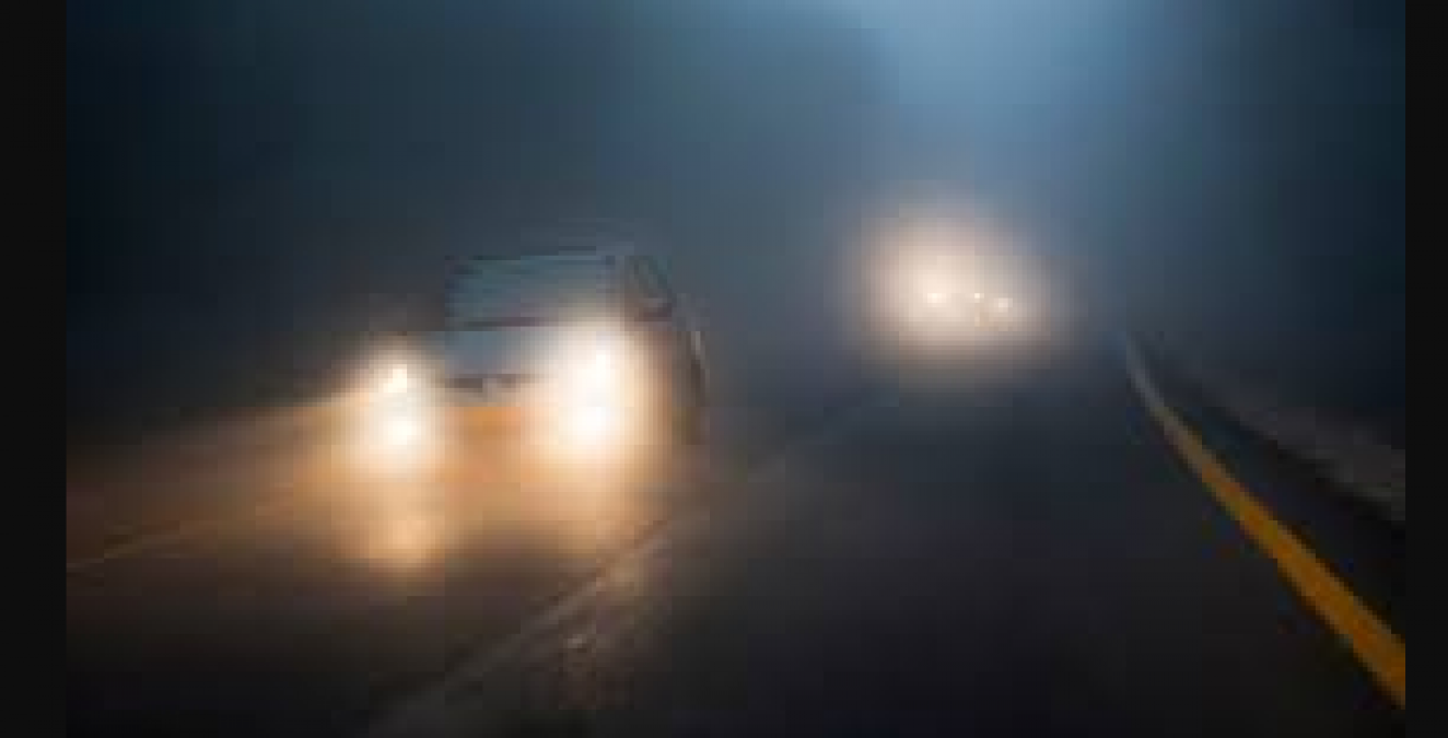 Keep these things in mind while driving in fog during winter