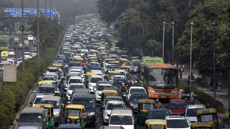 GST से हो रहे नुकसान के बाद महाराष्ट्र सरकार ने बढ़ाया कारों पर रजिस्ट्रेशन टैक्स