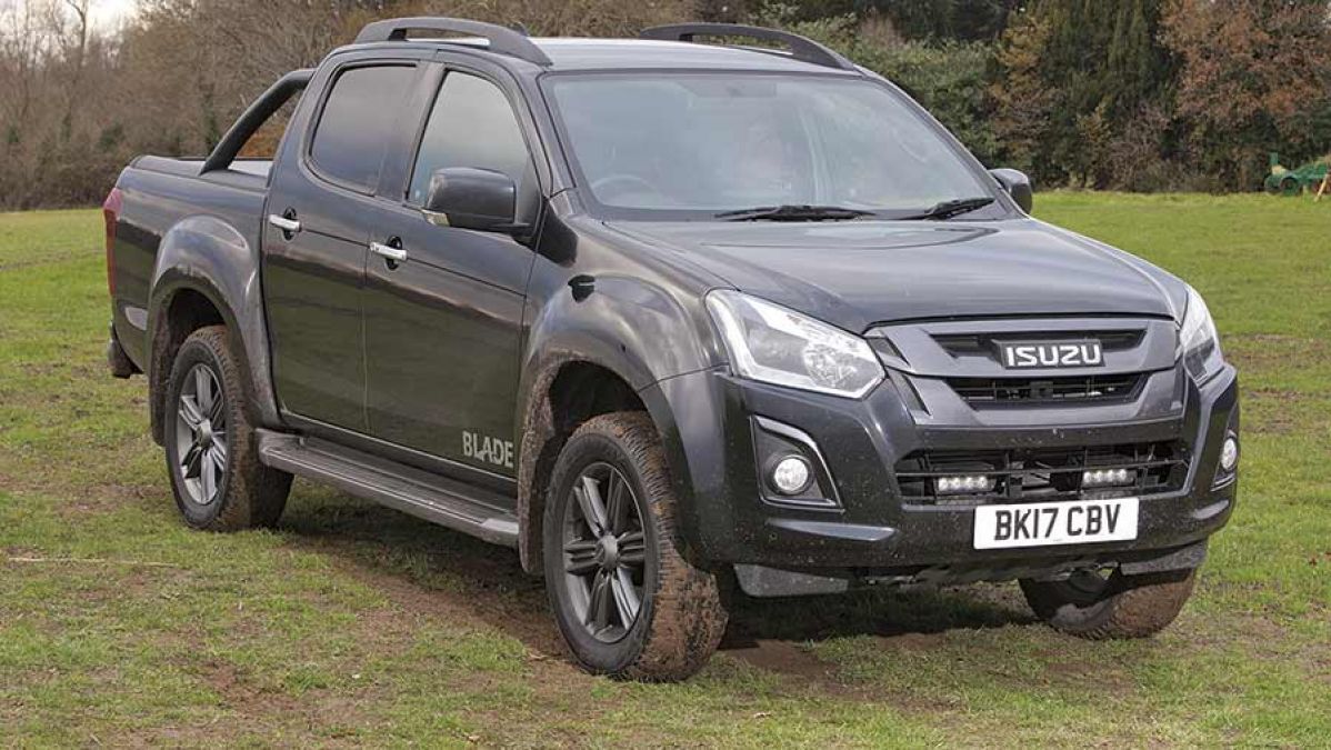 Isuzu D-Max V-Cross Facelift Launched In India, this is the specification