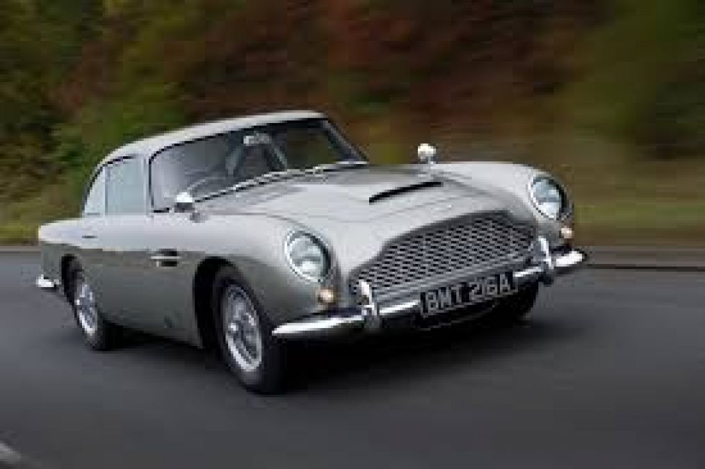 Aston Martin : यह इलेक्ट्रिक बाइक एक नजर में आपको बना देगी दीवाना