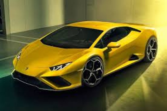 Lamborghini launches this high-speed car in the market