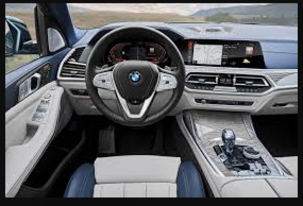 BMW X7 की इस साल की सेल हुई बंद, 2020 के लिए बुकिंग चालू, जाने वजह