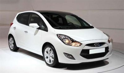 हाल ही में पेश हुई है Hyundai Santro, जानिए कीमत और फीचर्स