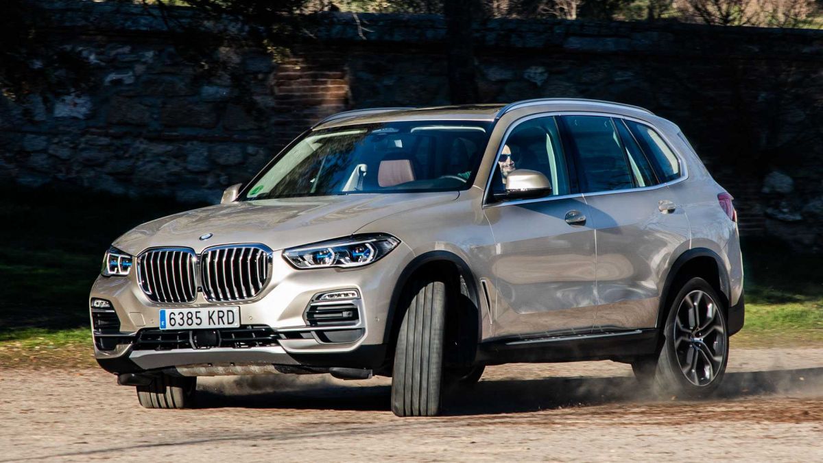 This popular South Superstar gifted P.V. Sindhu BMW X5 Car