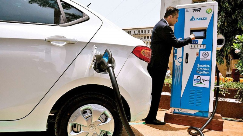 First EV charger installed in the city by Delhi Govt.