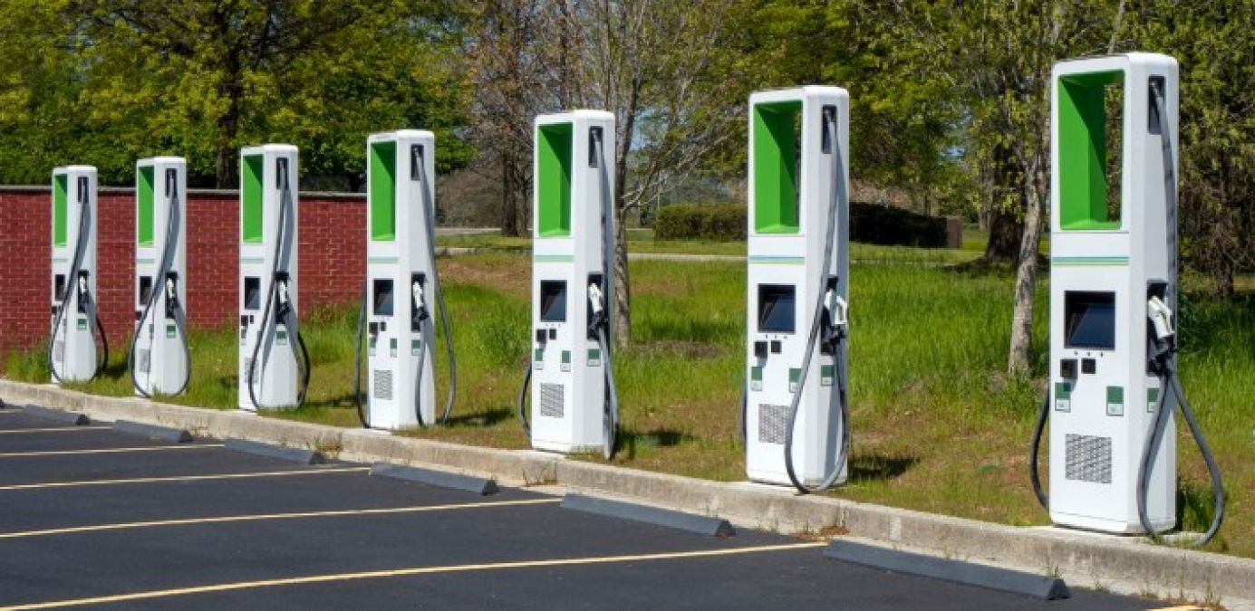 The number of public EV charging stations in these Indian cities has increased by 2.5 times