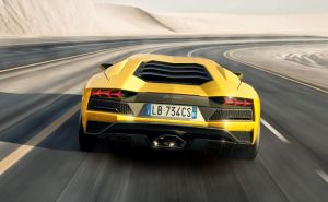 Lamborghini sports wonder to arrive in India, grand launch will be on 3rd March