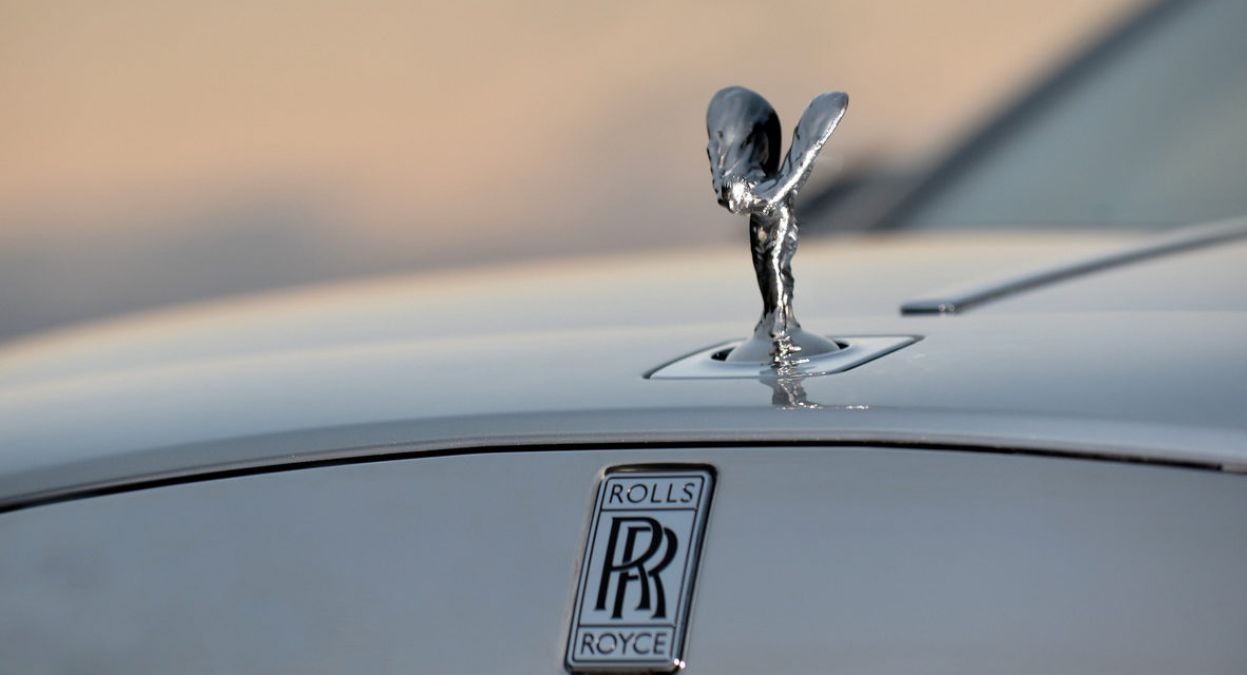 Rolls-Royce enjoys best sales year in 117 years as world's super rich indulge