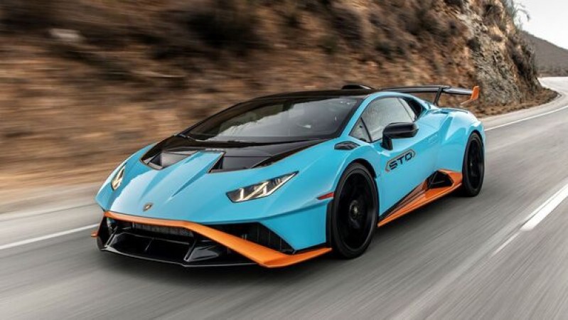 Lamborghini to unveil four new models this year, planning hybrid models