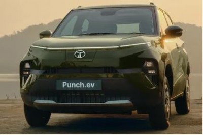 Tata Motors starts delivery of Punch EV in India, know the price and features