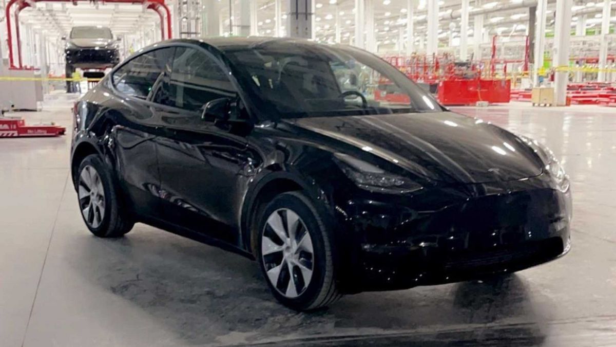 Tesla Model Y electric cars spotted at Texas Gigafactory