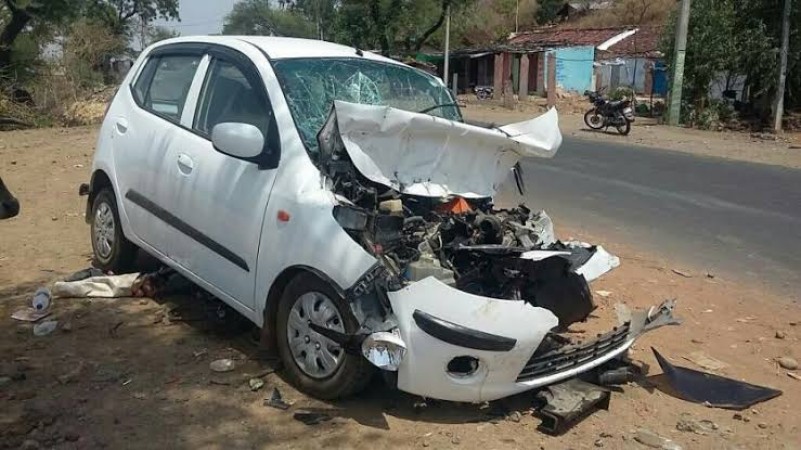 Nitin Gadkari asks carmakers in India to improve build quality to international level