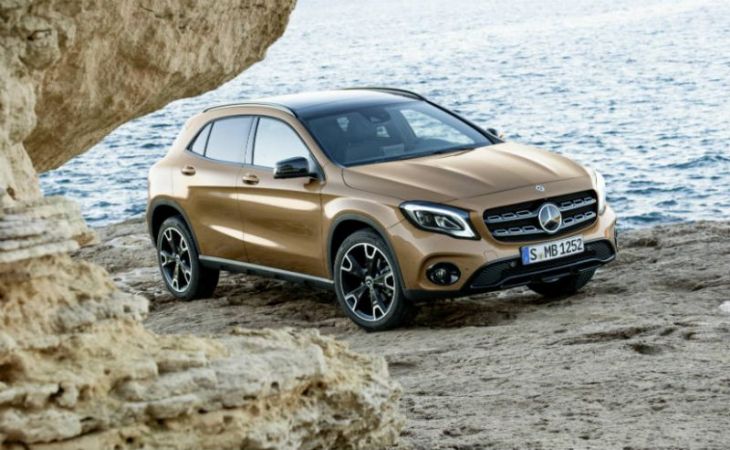 Mercedes launches GLA Facelift SUV next month in India