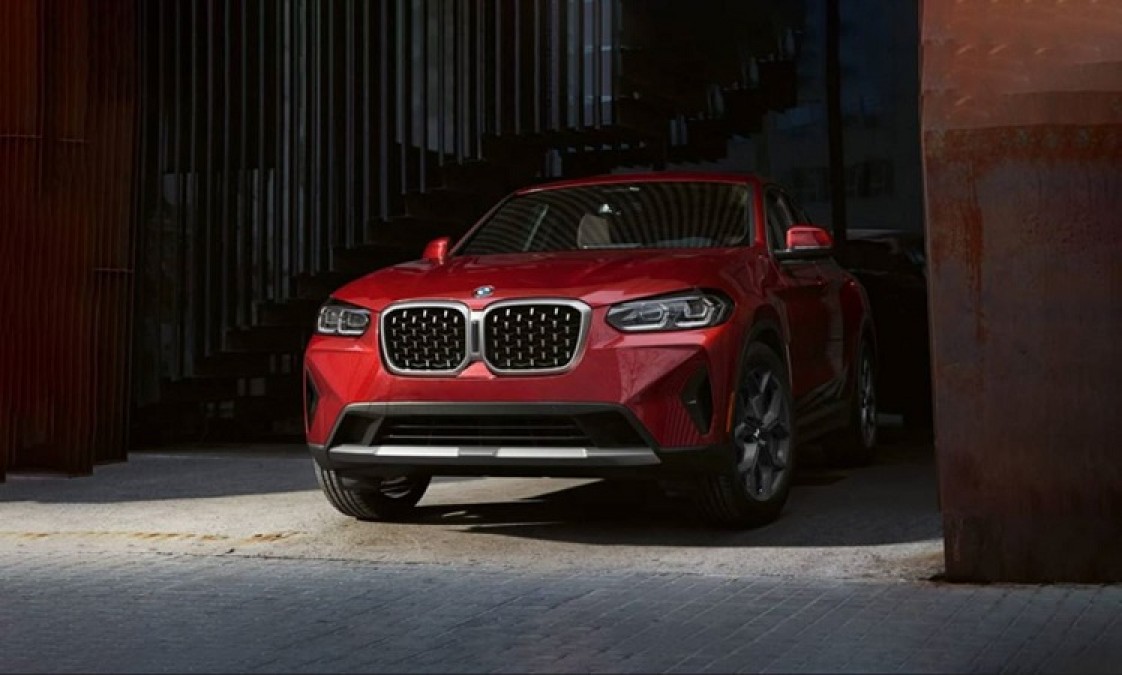 BMW X4 M40i Set to Make a Grand Entrance in India: A Sneak Peek at Features, Pricing, and More