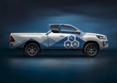 Toyota Hilux pick-up truck running on hydrogen fuel unveiled, only 10 units will be made!
