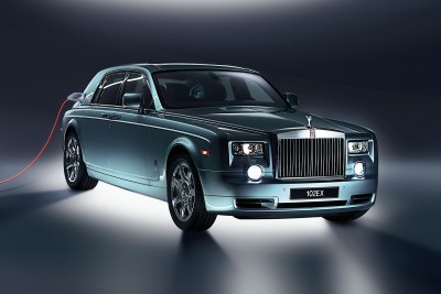 Rolls-Royce teases its first electric luxury car, will be launched tomorrow