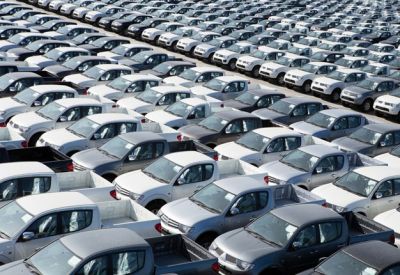 SIAM ने वाहन उद्योग कारों के लिए की दो कर दरों की मांग