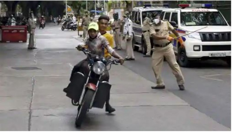 मुंबई पुलिस की अब तक की सबसे बड़ी कार्यवाही, 16 हजार से अधिक वाहनों को किया जब्त