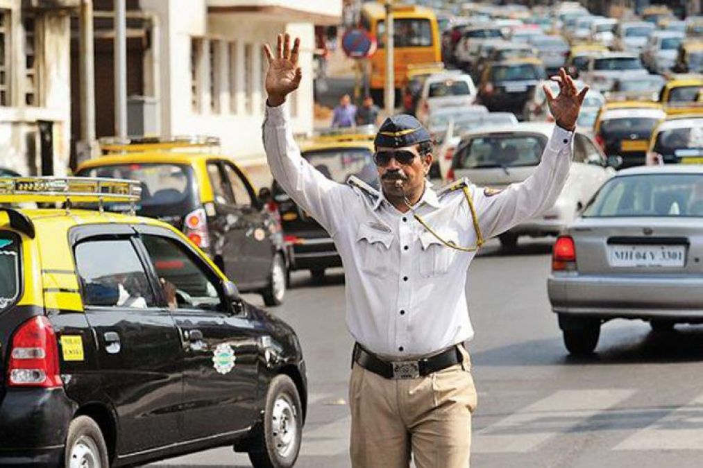 Changes in traffic rules from today, Takes case of this thing to avoid fine