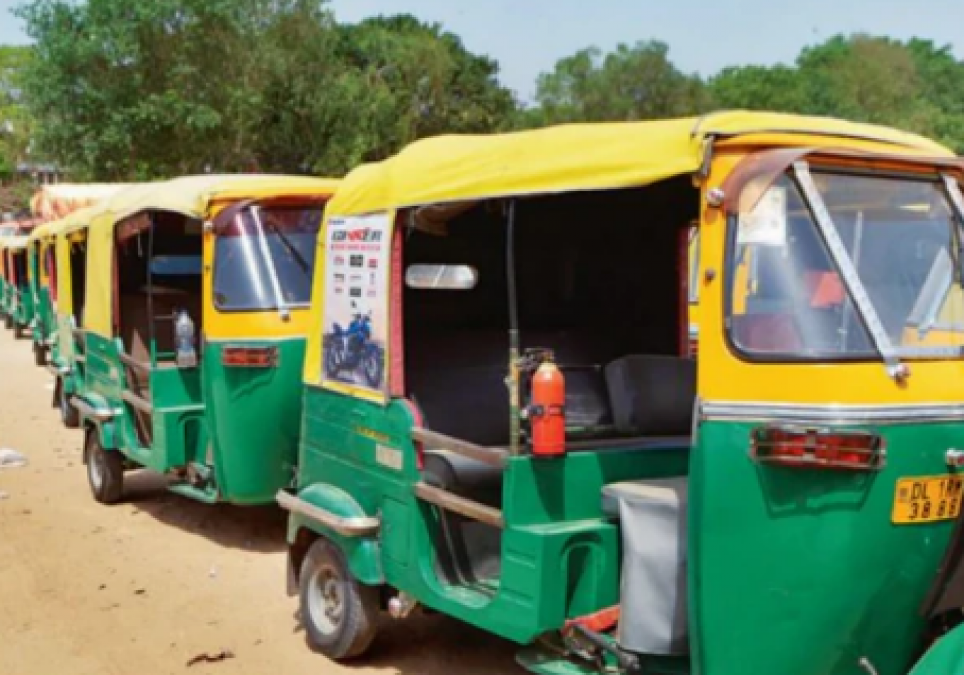 Auto driver fined for not wearing seat belt, you will be surprised to know the whole case