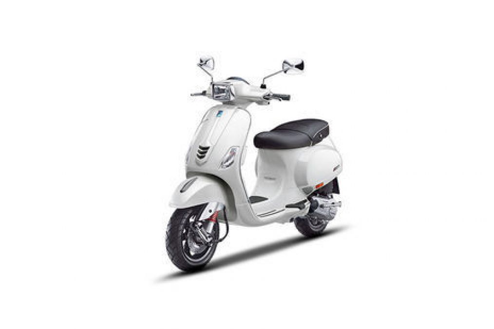 Grab Huge Discount on purchase of Vespa VXL 150