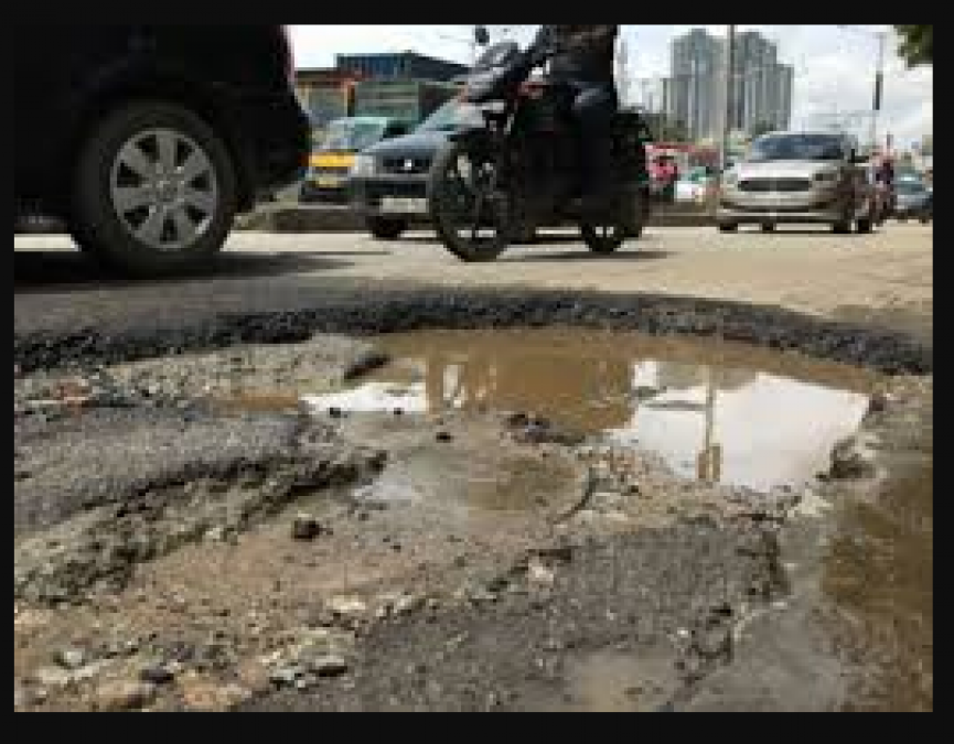 Now contractors will be fined for up to 1 lakh rupees for bad road construction