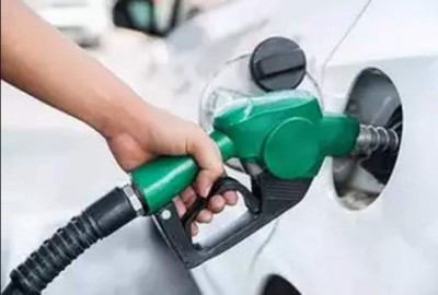 Today's Rate: No change in price of petrol and diesel