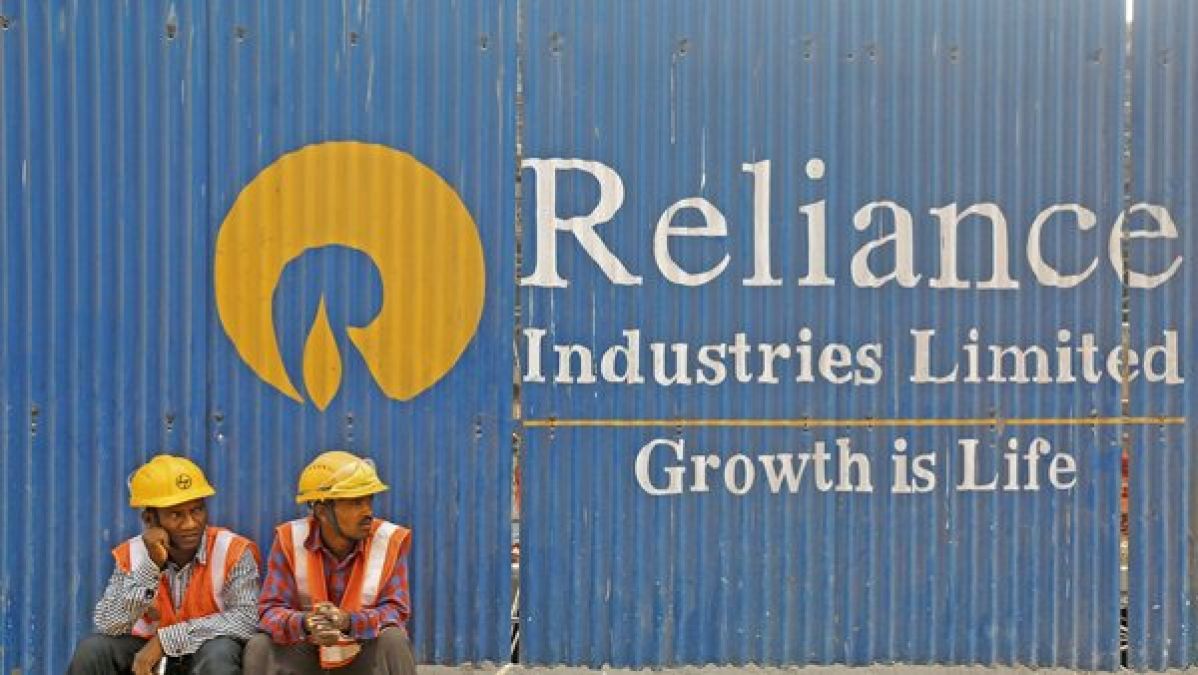 Reliance sinking in debt, these are figures