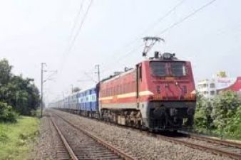 शेयर बाजार में कदम रखेगी रेलवे, लाएगी आईपीओ