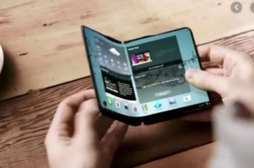 Big companies showing interest for foldable phones in 2020