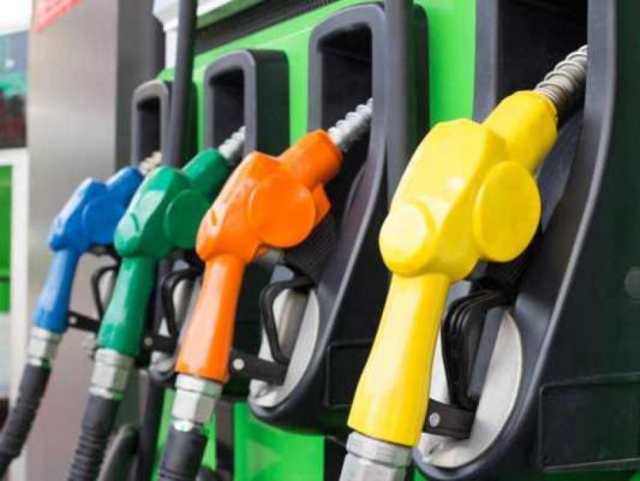 Big drop in petrol and diesel prices, Know today's rate