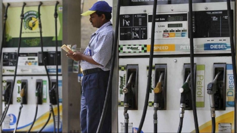 Petrol, diesel prices falls for 7th consecutive day, know today's rate