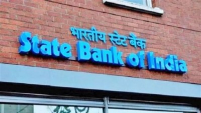 Fire breaks out in SBI bank branch, Goods worth 50 lakh burnt